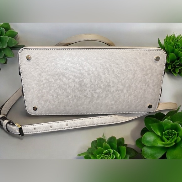 EUC Kate Spade Darcy Large Bucket Bag (Taupe) - Picture 6 of 6